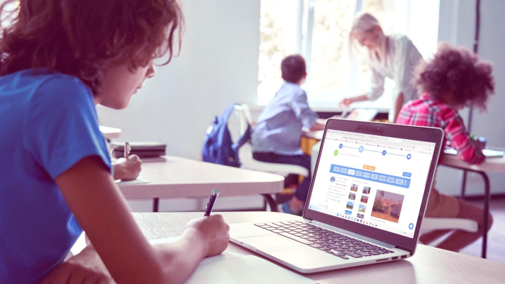 Working capital workshop session with business stakeholders reviewing cash flow projections